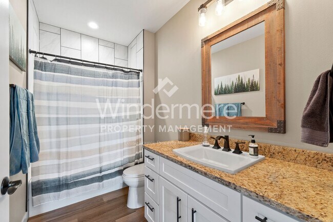 Building Photo - * Coming Soon 08/15/2025*Furnished Executi...