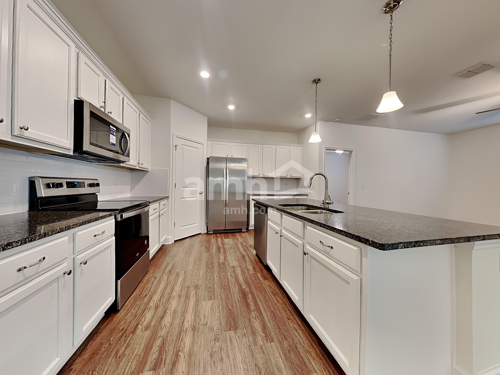 Building Photo - 567 Tumbled Stone Way