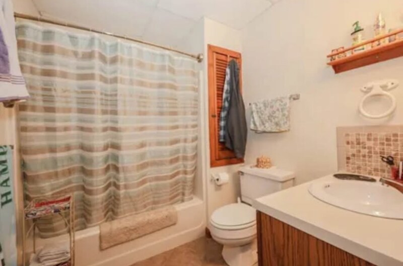 Primary Photo - 15 Pleasant St