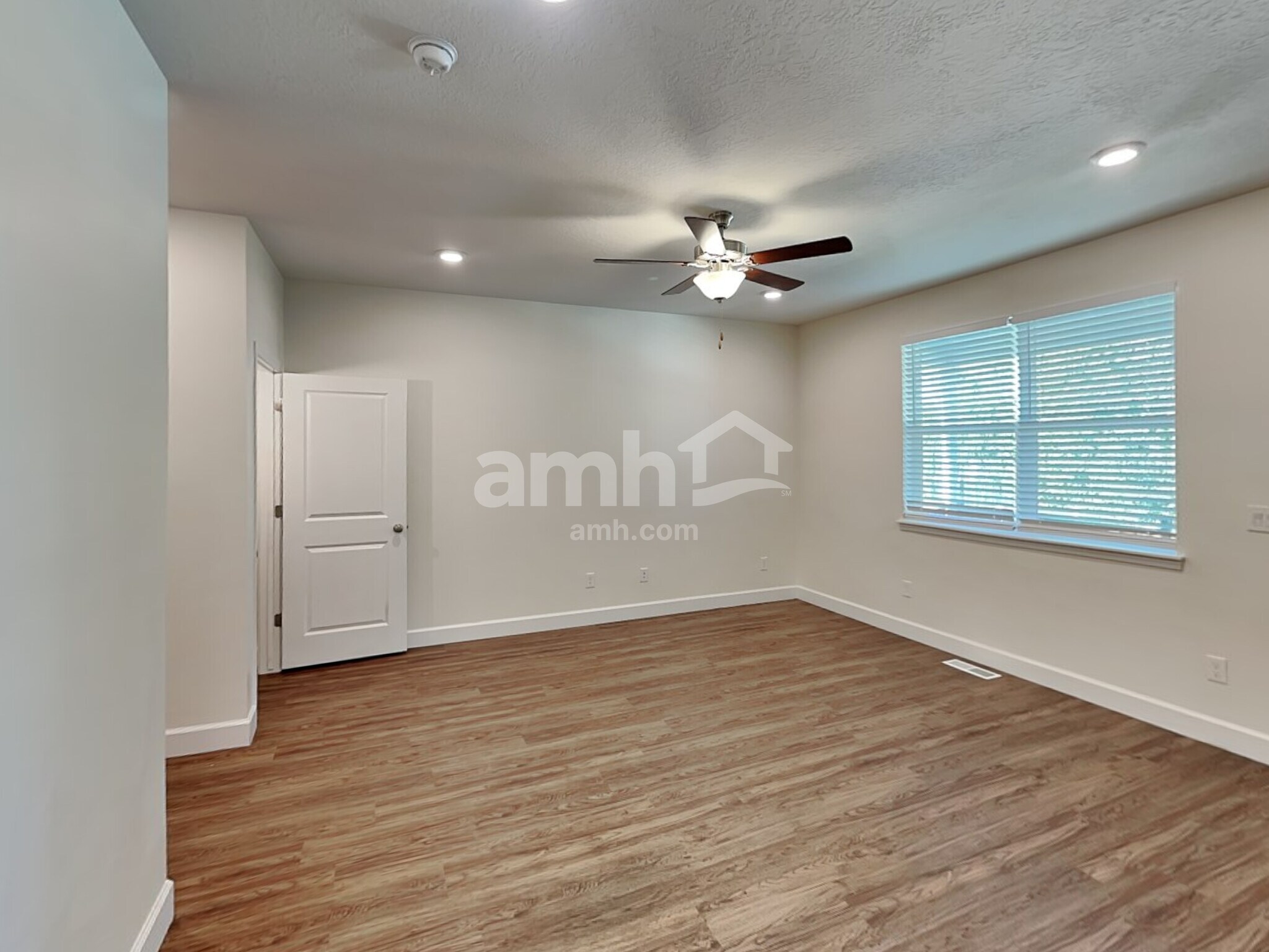 Building Photo - 4393 N Morgan Way