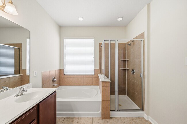 Building Photo - 4934 Lattimore Creek Dr