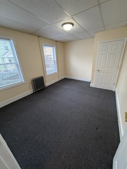 Building Photo - 11 Gilbride Ter