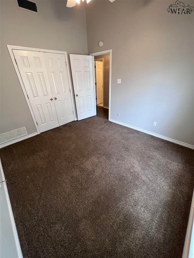 Building Photo - 5316 Pebblestone Dr