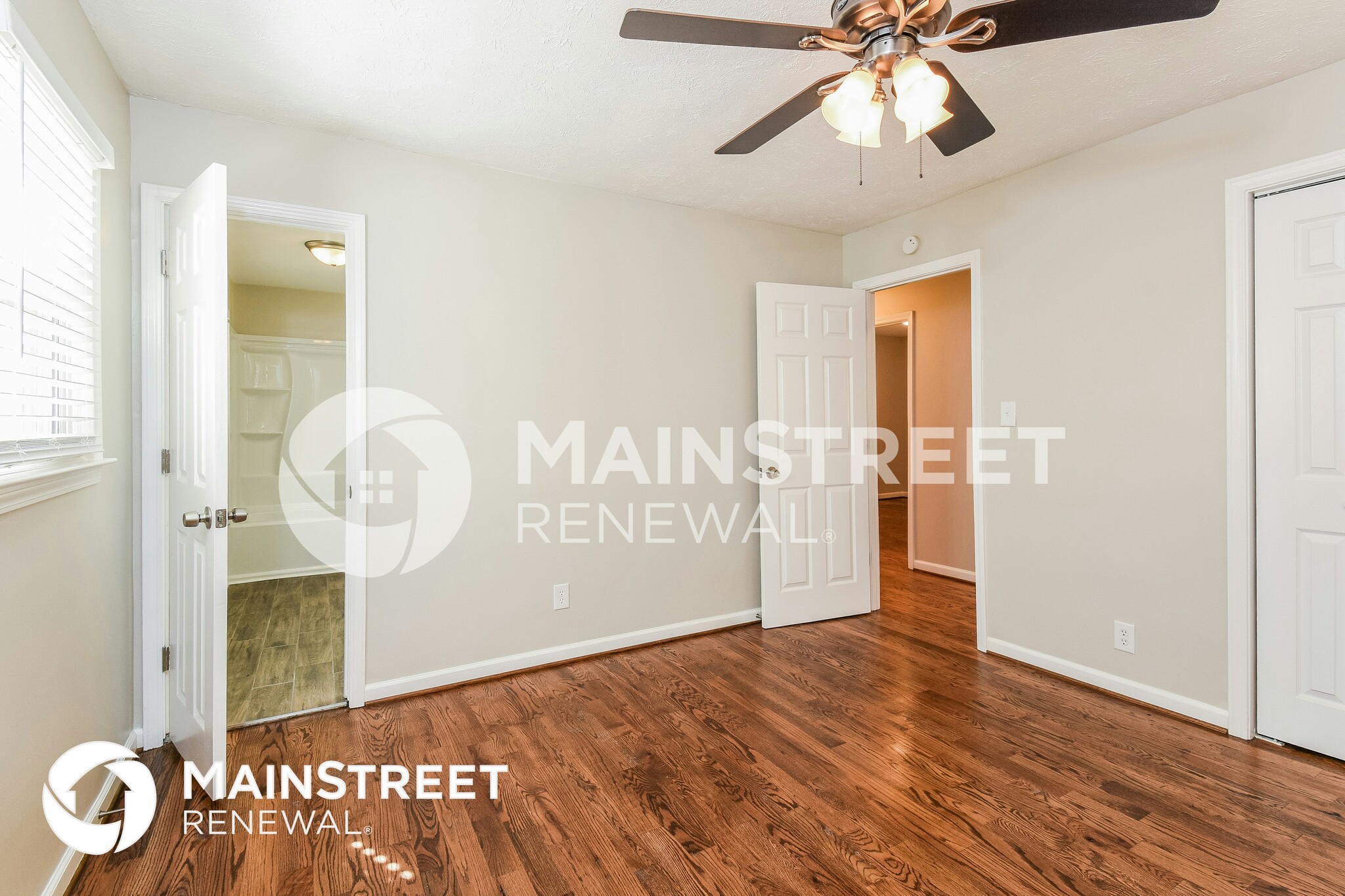 Building Photo - 6265 E Shore Cir