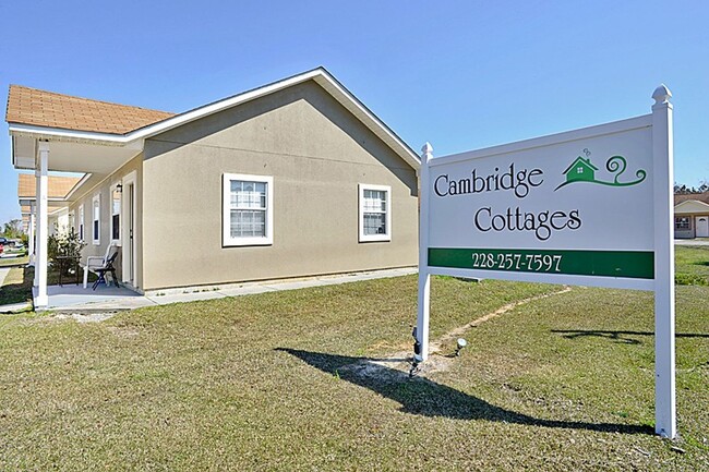 Building Photo - Charming Cottages for Rent in Waveland – 1 & 2 Bedroom Units Available at Cambridge Cottages!
