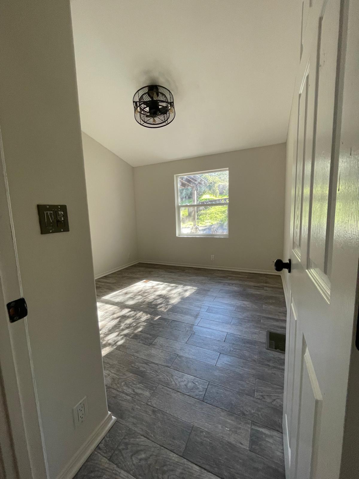 Building Photo - 148 Sherwood Dr