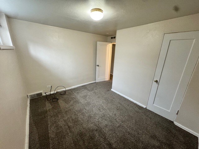Building Photo - 2505 S University Blvd