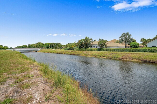 Building Photo - 17099 Ryton Ln