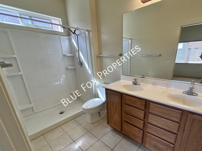 Building Photo - 5459 W Mosquito Dr