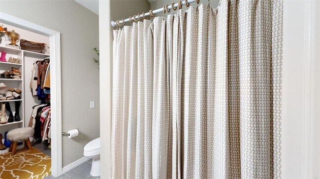 Building Photo - 2155 Big River St