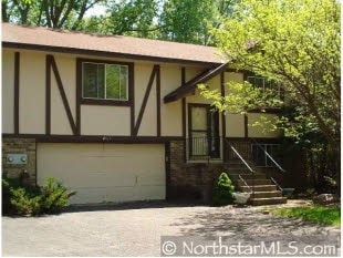 Building Photo - 2513 Cedar Hills Dr