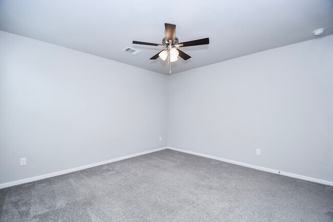 Building Photo - 1417 Sundown Gln Ln