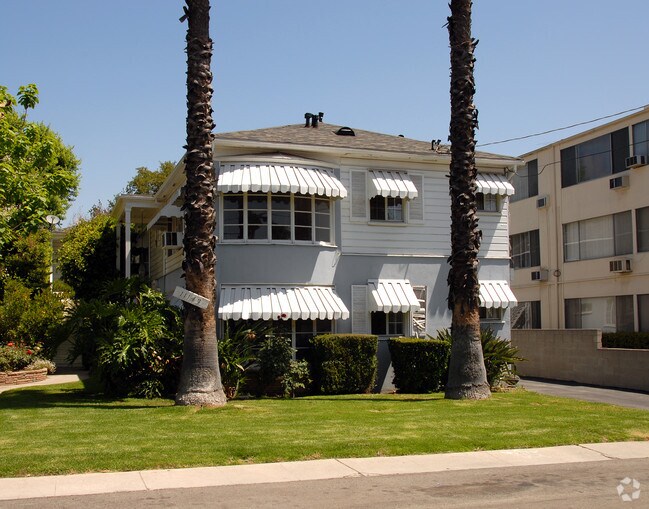 Building Photo - 11143 Acama St