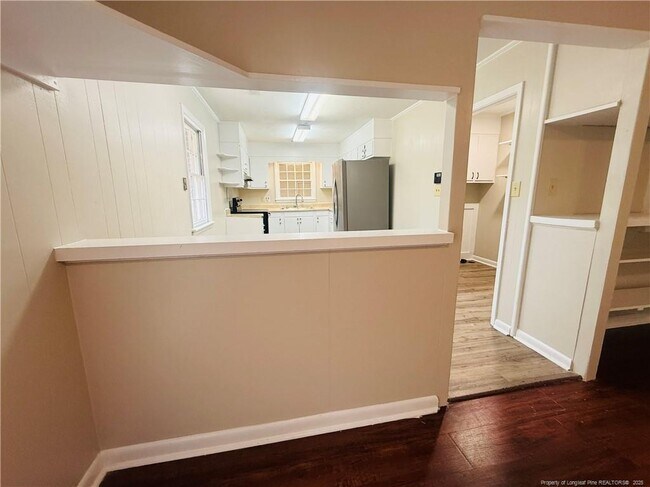 Building Photo - 5325 Trampas Ct