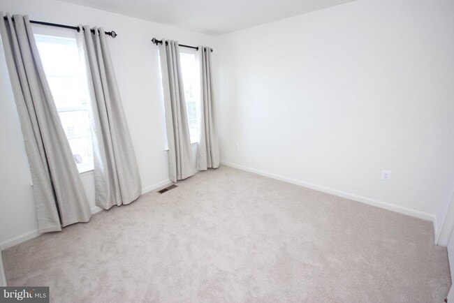 Building Photo - 21517 Willow Breeze Sq
