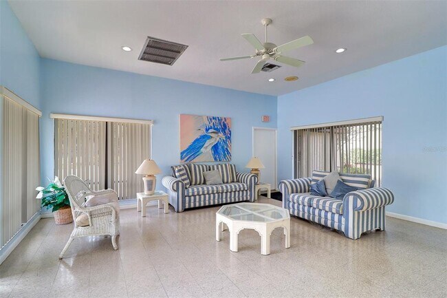 Building Photo - 2400 Winding Creek Blvd
