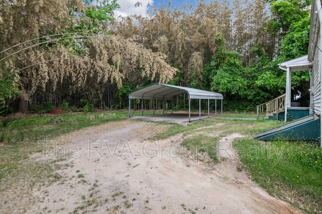 Building Photo - 819 Boroughbridge Rd