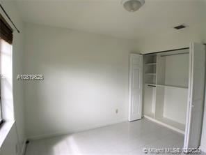 Building Photo - 3 br, 2 bath  - Grenadier Lakes at Welleby