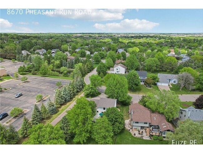 Building Photo - 8670 Pheasant Run Rd