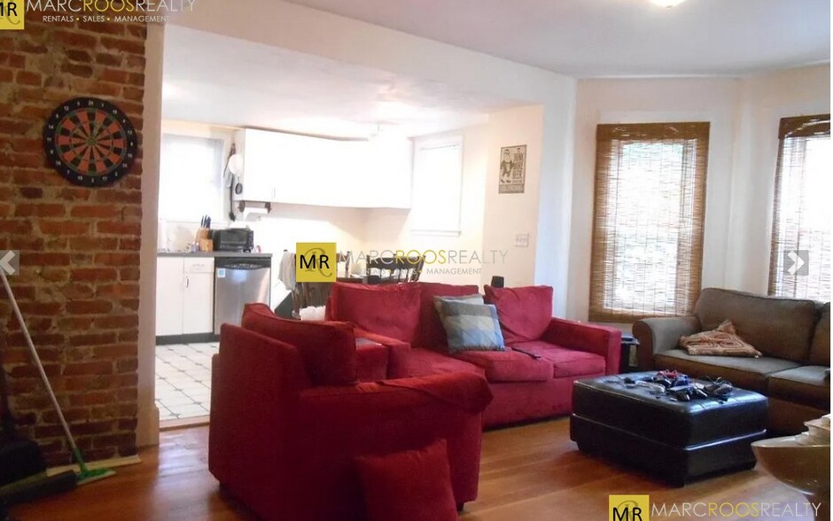 Building Photo - 505 Washington St