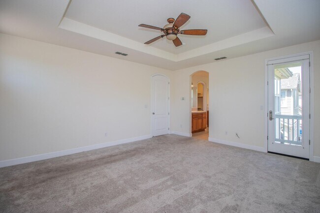 Building Photo - 4 Bedroom 3 Bathroom House | AMSI | Alexandr Metlinski