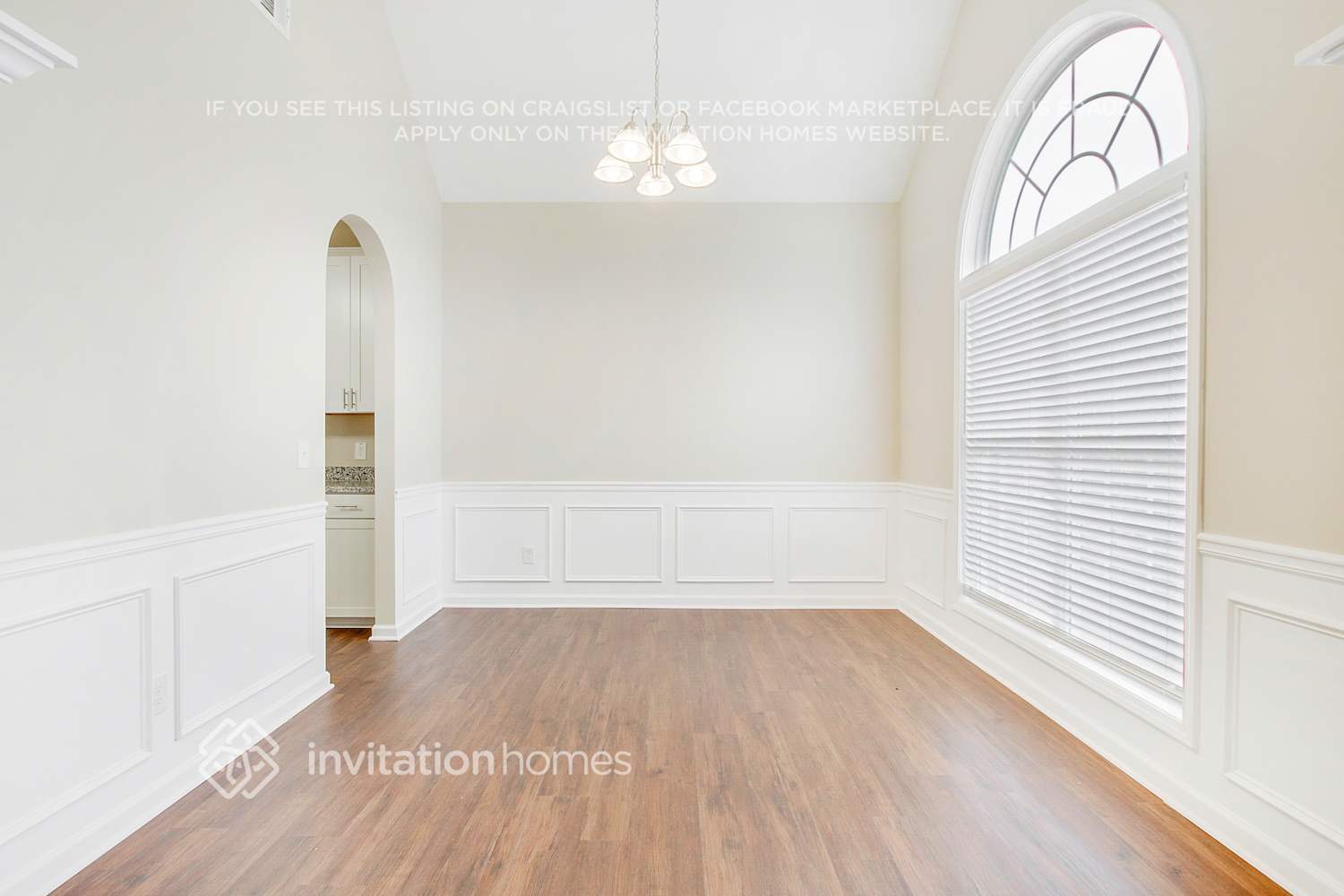 Building Photo - 2582 Chipping Ct