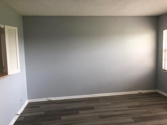 Building Photo - 148 Preston Way