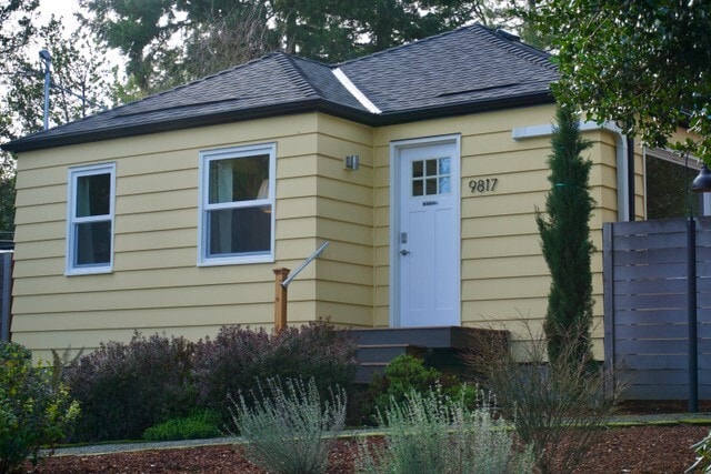 Primary Photo - Yellow House