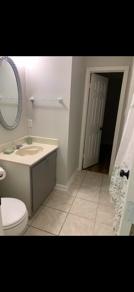 Building Photo - 14732 Hooper Rd