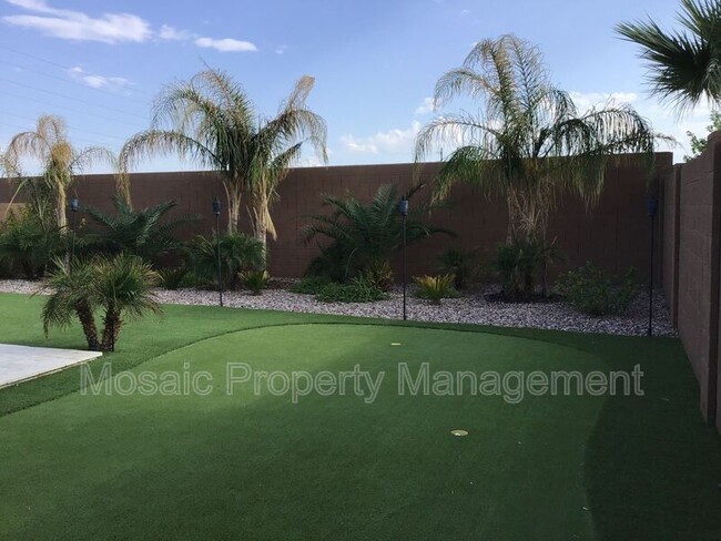 Building Photo - 41559 W Anne Ln