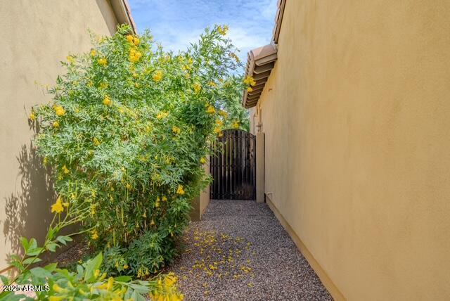 Building Photo - 9260 E Desert Village Dr