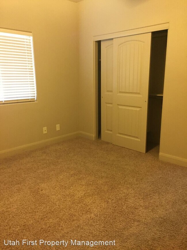 Building Photo - 3 br, 2 bath House - 543 N 2480 W