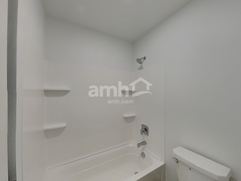 Building Photo - 26142 E Calhoun Pl