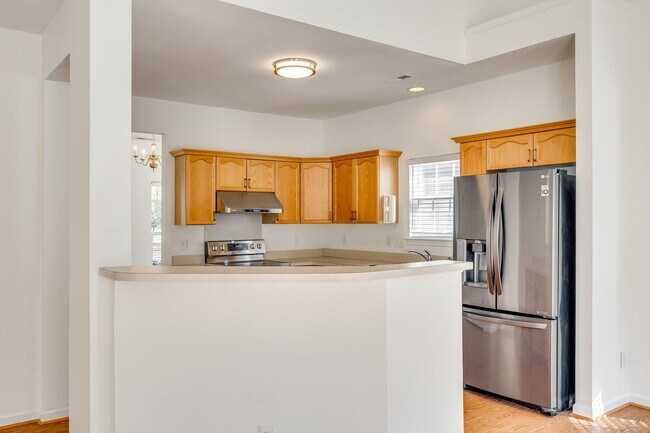 Building Photo - Beautiful 3 bedroom 2.5 bath home in Williams Glenn Community in Charlotte with Primary on the main.