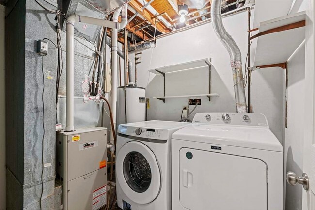 Building Photo - 16 Penfro Dr