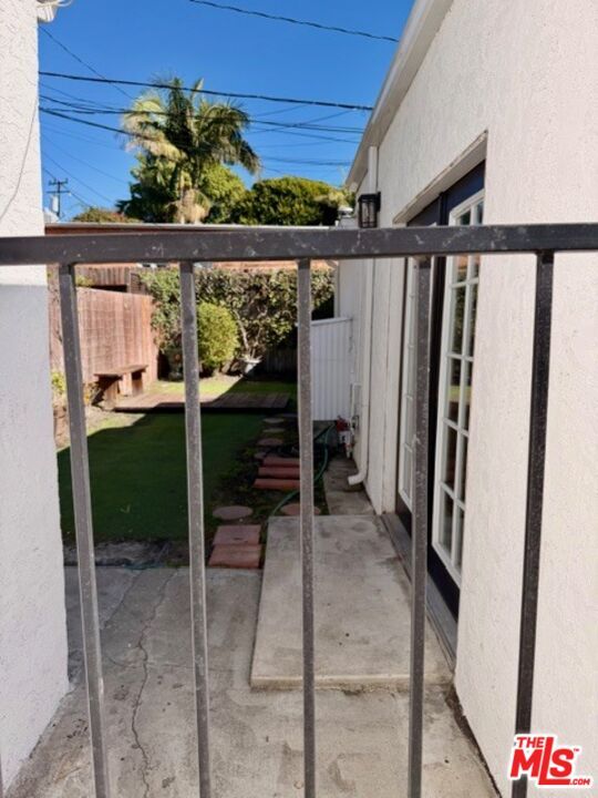 Building Photo - 540 Huntley Dr