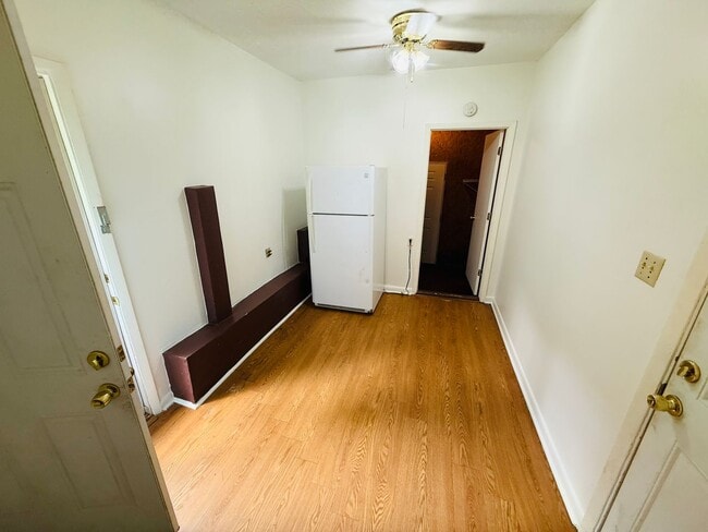 Building Photo - COMING SOON-1718 Patterson Circle