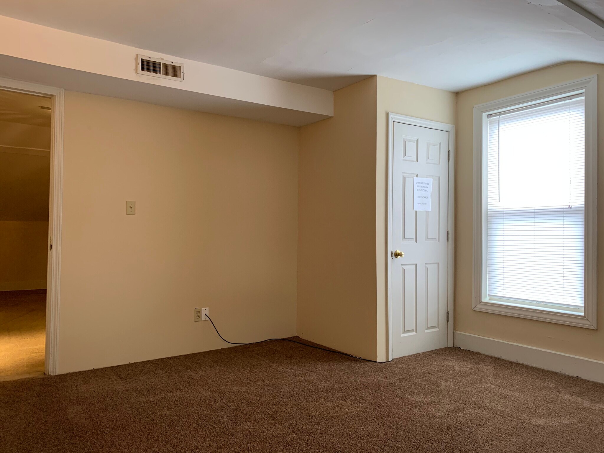 Building Photo - 2437 Ohio Ave