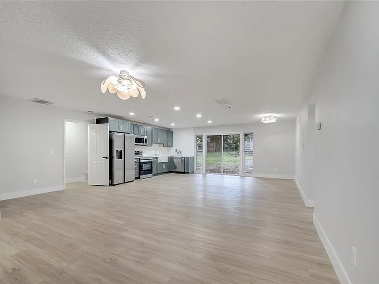 Building Photo - 7043 Carlene Dr