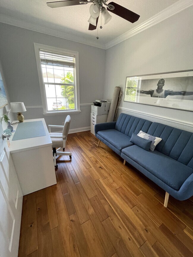 Building Photo - 2857 E Community Dr