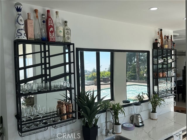 Building Photo - 7930 Vulcan Dr