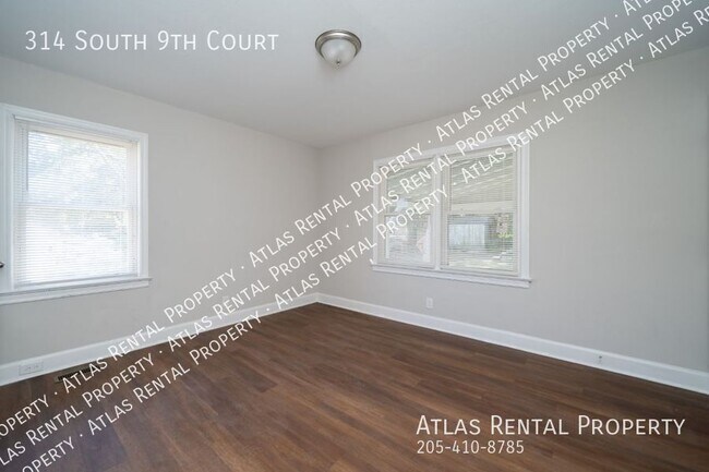 Building Photo - 314 9th Ct S