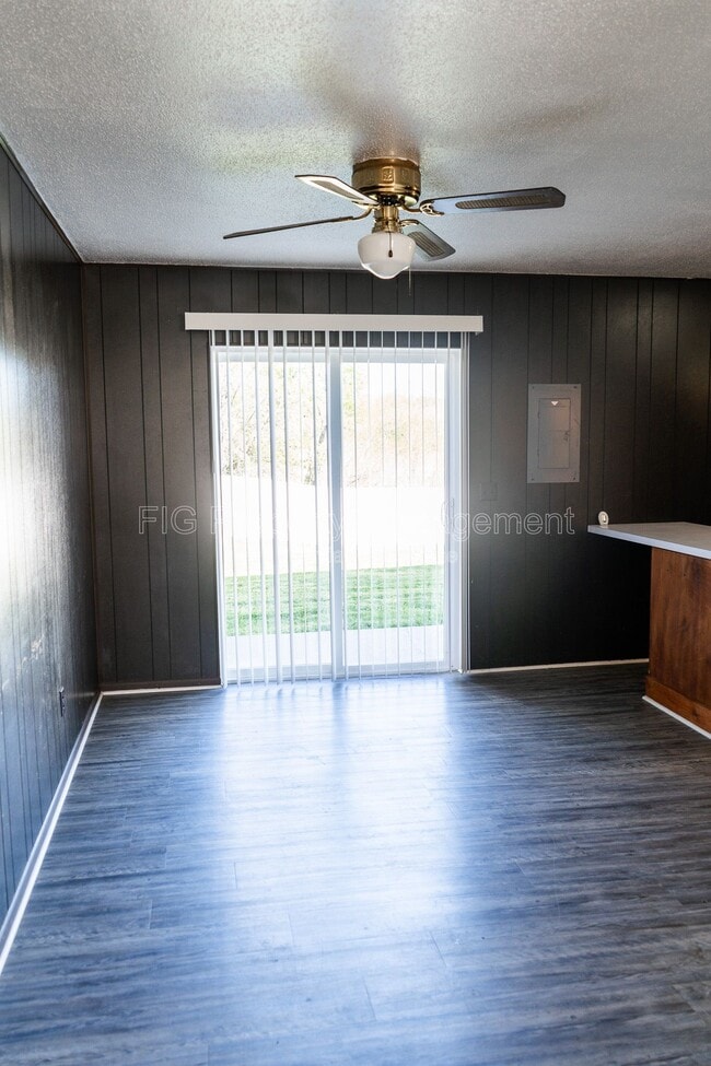 Building Photo - 3104 E Gov John Sevier Hwy