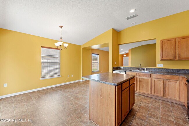 Building Photo - 11509 Brian Lakes Dr N