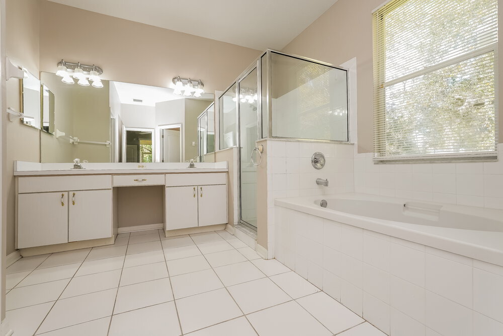 Building Photo - 25152 7 Rivers Cir
