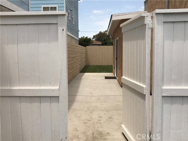 Building Photo - 22633 S Figueroa St