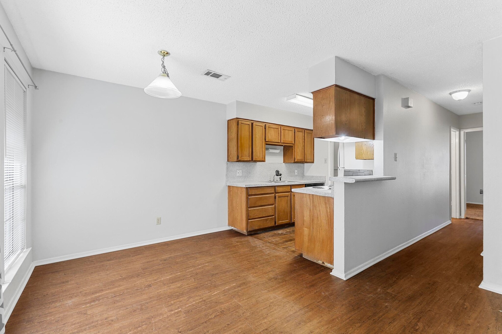 Building Photo - 4920 Brianhill Dr