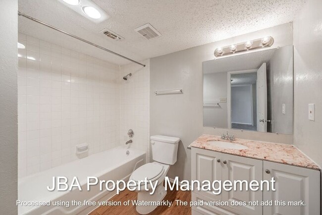 Building Photo - 1794 Farleigh Ct