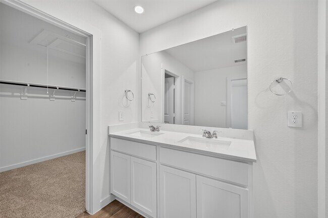 Building Photo - 1703 Stelvio Pass Dr