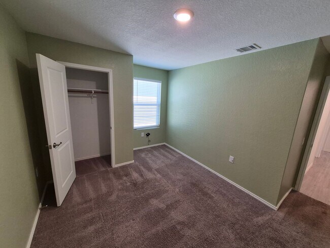 Building Photo - 10019 Kersey Ml